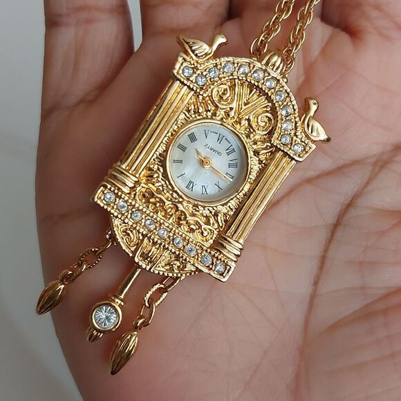 W Lind Gold Tone CZ Stones Art Deco Birds House Watch Brooch Pendant Necklace - Picture 2 of 6